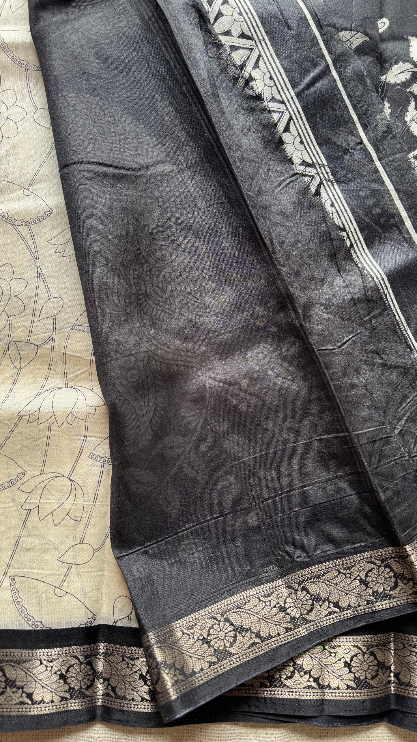 Off white and black, printed kalamkari, lotus motif, semi-tussar - YCWOTDSTK05