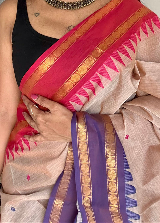 Kanchi cotton saree, warm beige with red and dark blue dual border - YCCOTNAP95