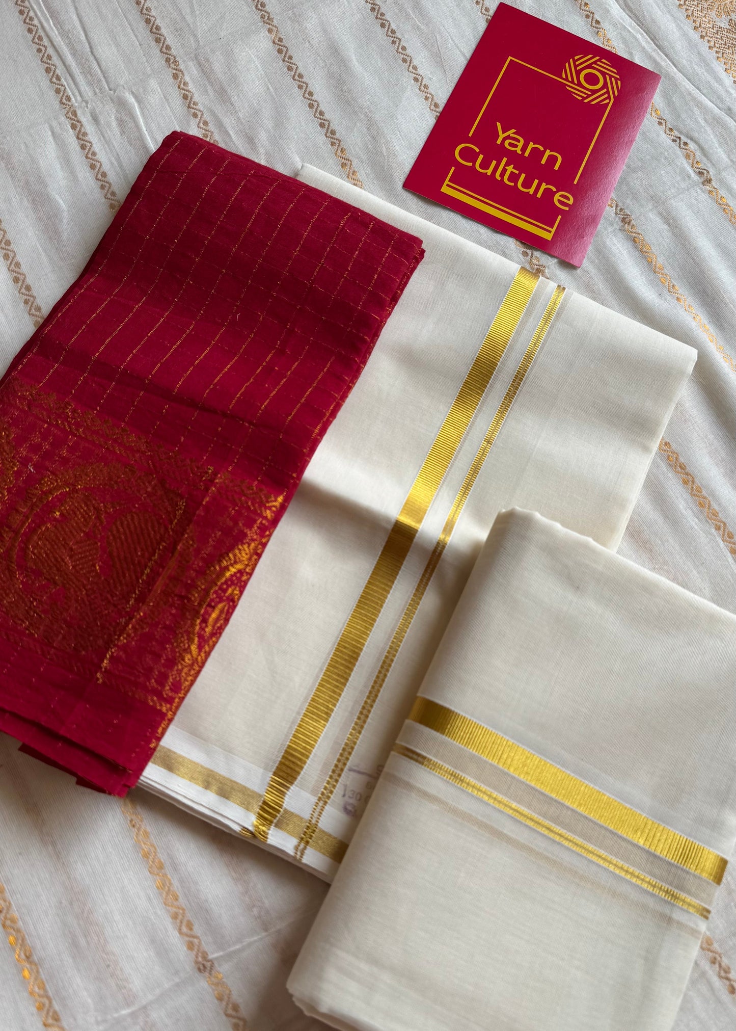 Set mund, handwoven from Chendamangalam looms, ivory and gold - YCIEON146
