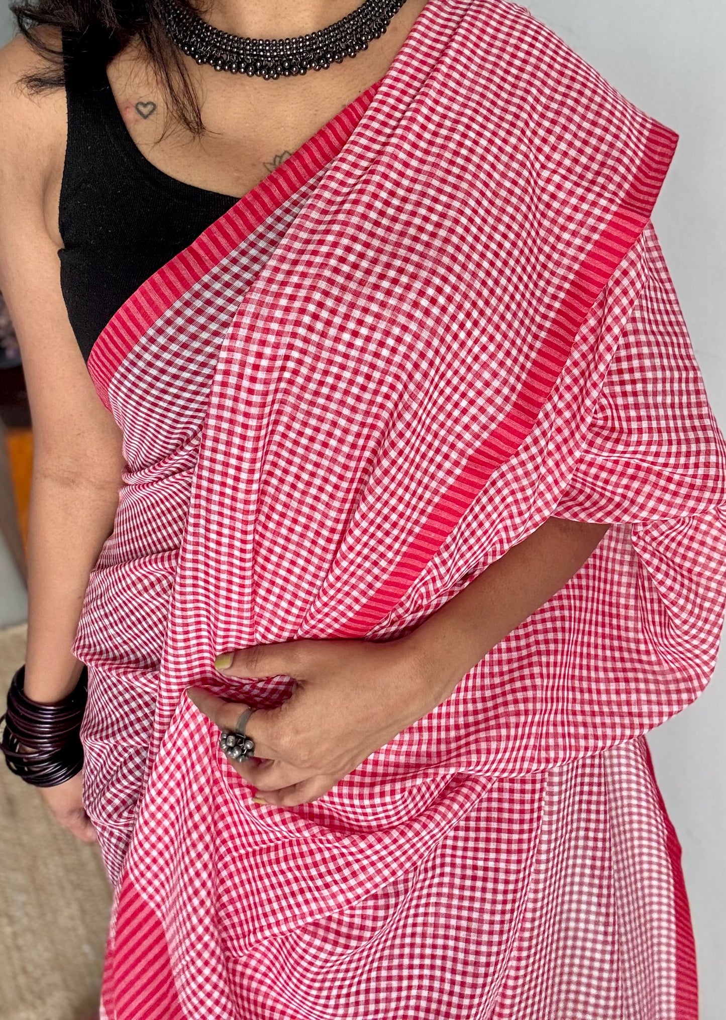 Red and white mul, micro checks - YCBCMCNO03