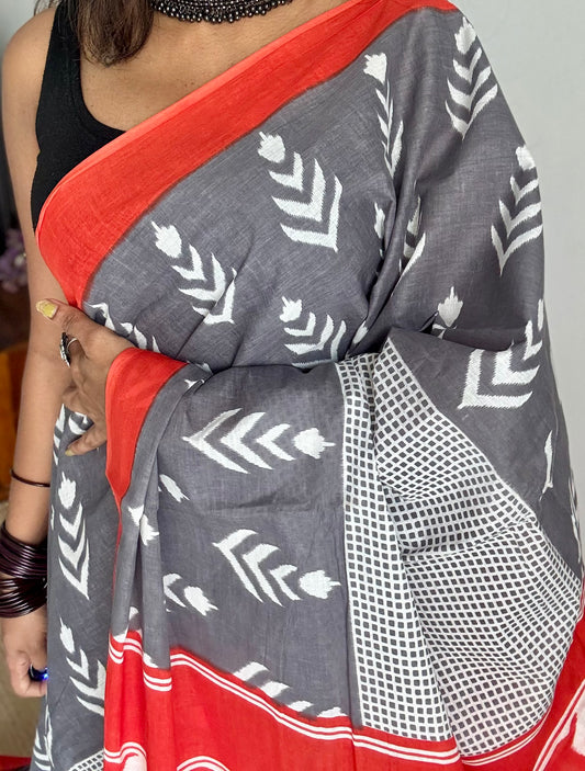 Grey with red border, white motifs, soft cotton saree - YCTORCMA07