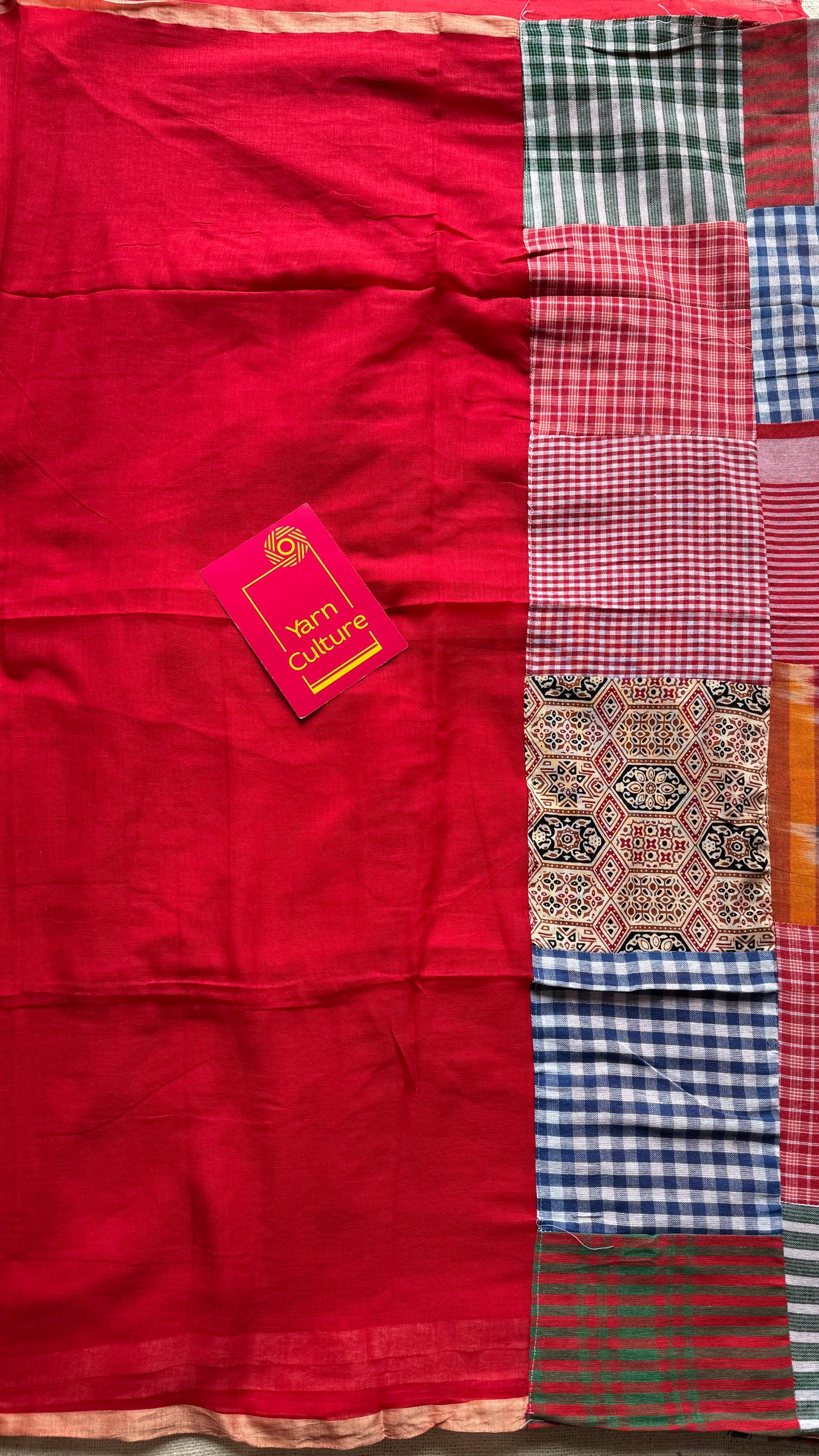 Red mul saree with patchwork on pallu - YCBCAUMCP01