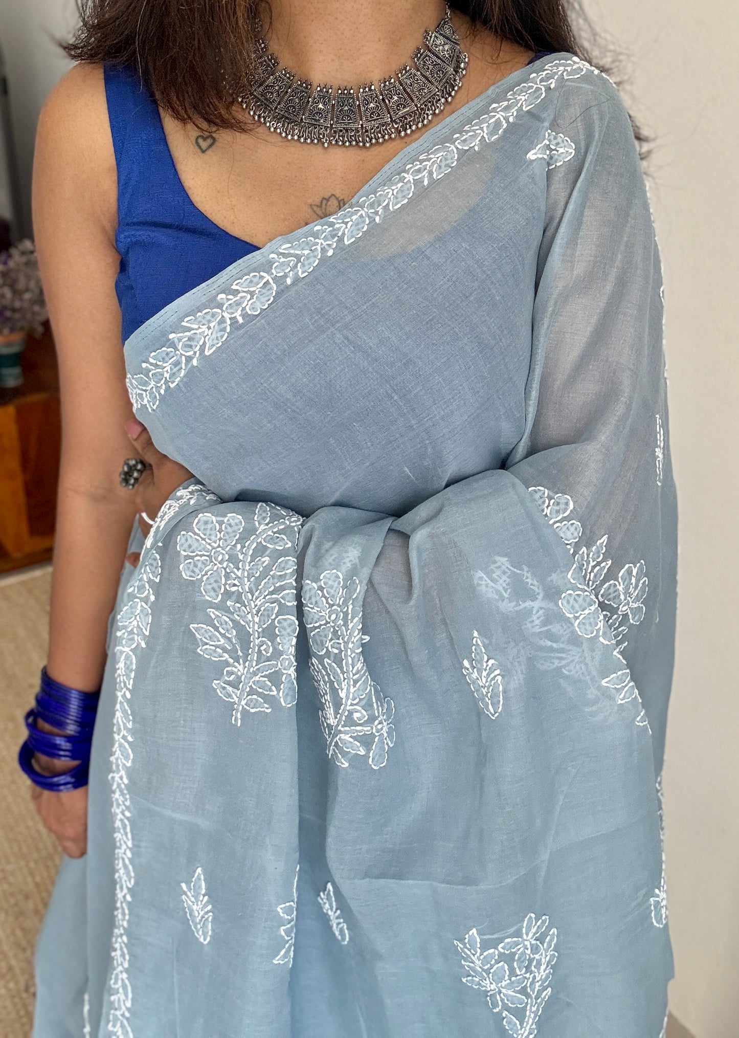 Safa-e-Gehra (purity of depth) – Light Grey Chikankari, soft cotton