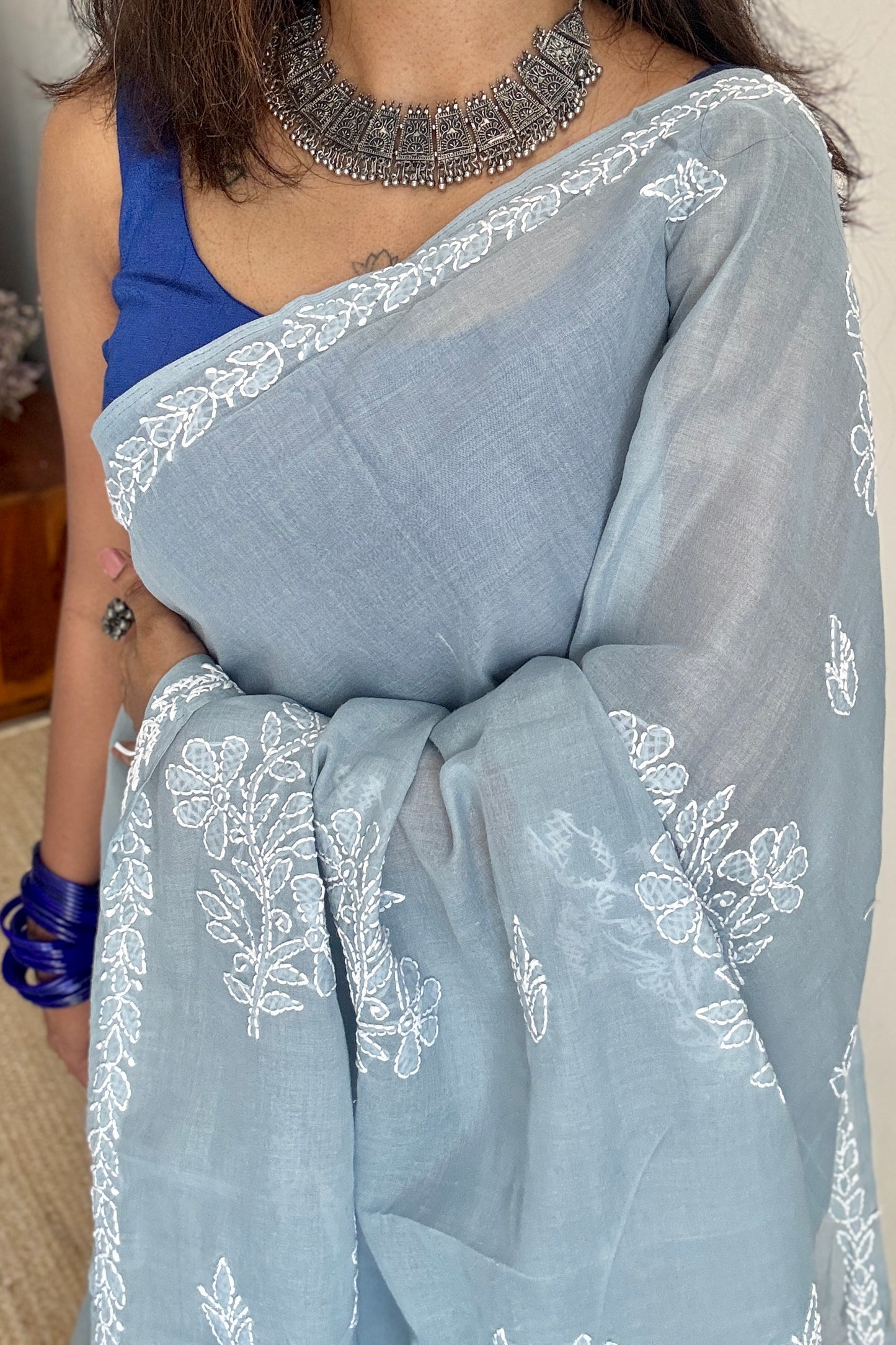 Safa-e-Gehra (purity of depth) – Light Grey Chikankari, soft cotton