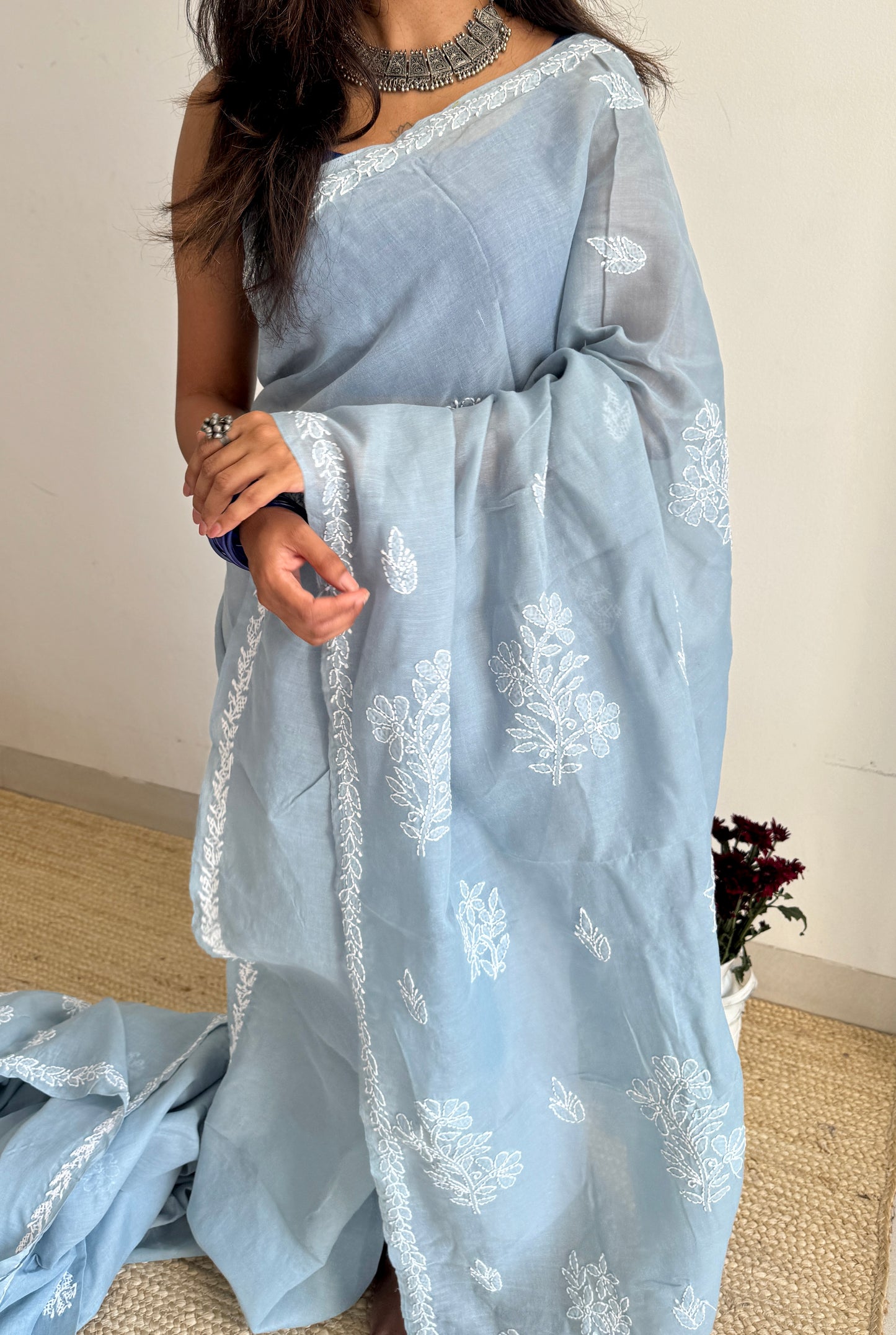 Safa-e-Gehra (purity of depth) – Light Grey Chikankari, soft cotton