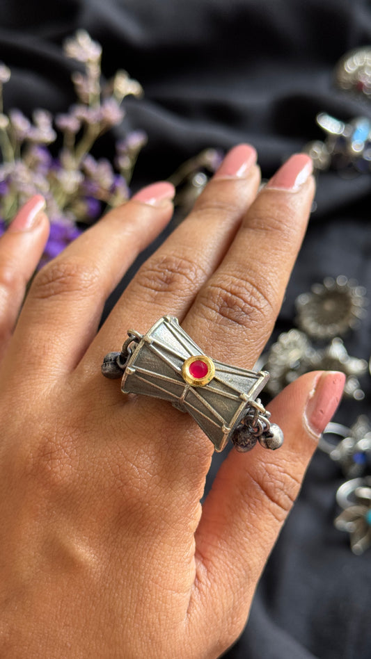 Adjustable ring - ghungroo at the sides