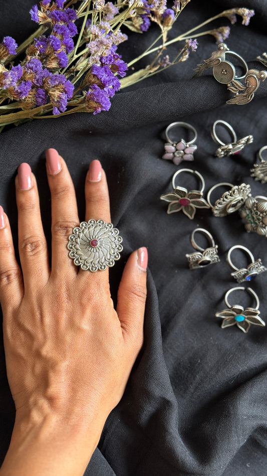 Adjustable Floral Ring - red stone