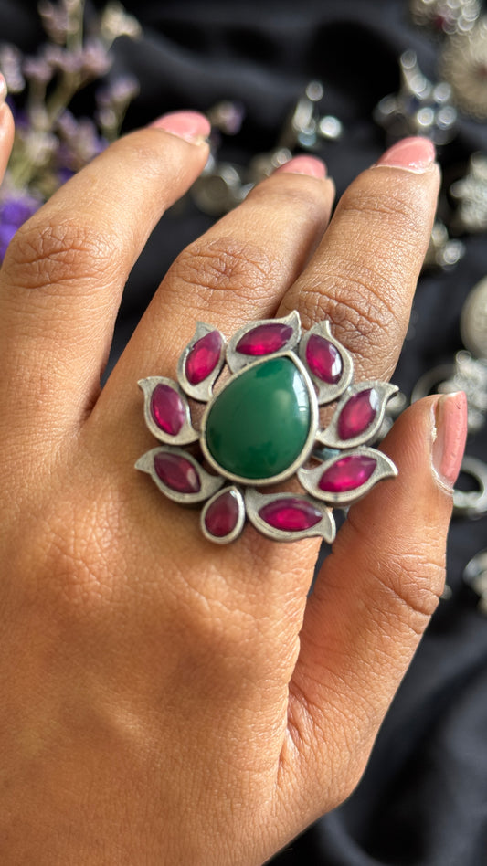 Adjustable lotus ring -green dark pink stones