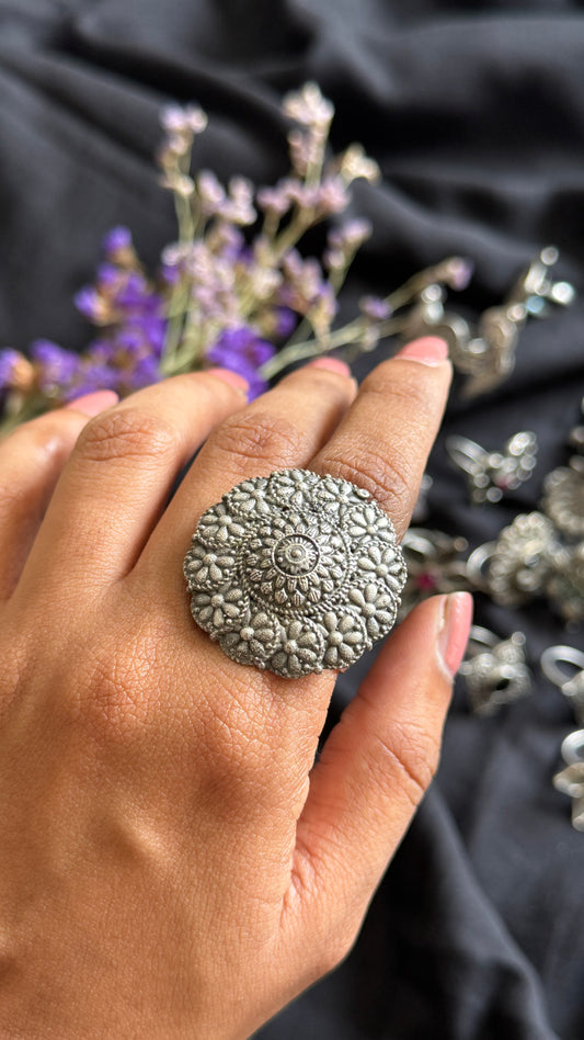Adjustable floral ring - YCOSFR109