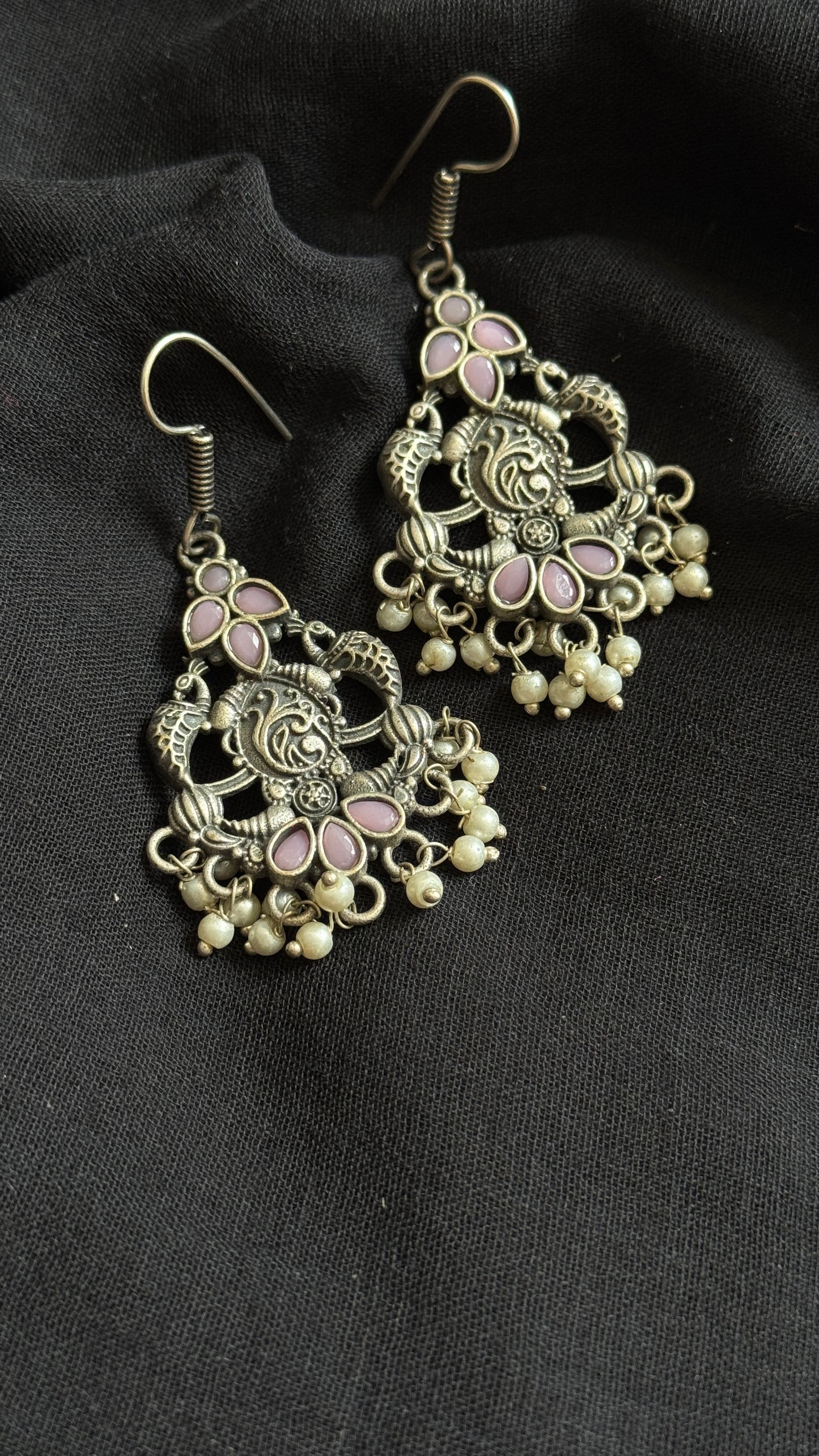 Hanging earrings - silver & baby pink - YCOSED02