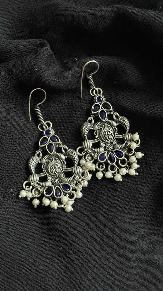 Hanging earrings - silver & dark blue