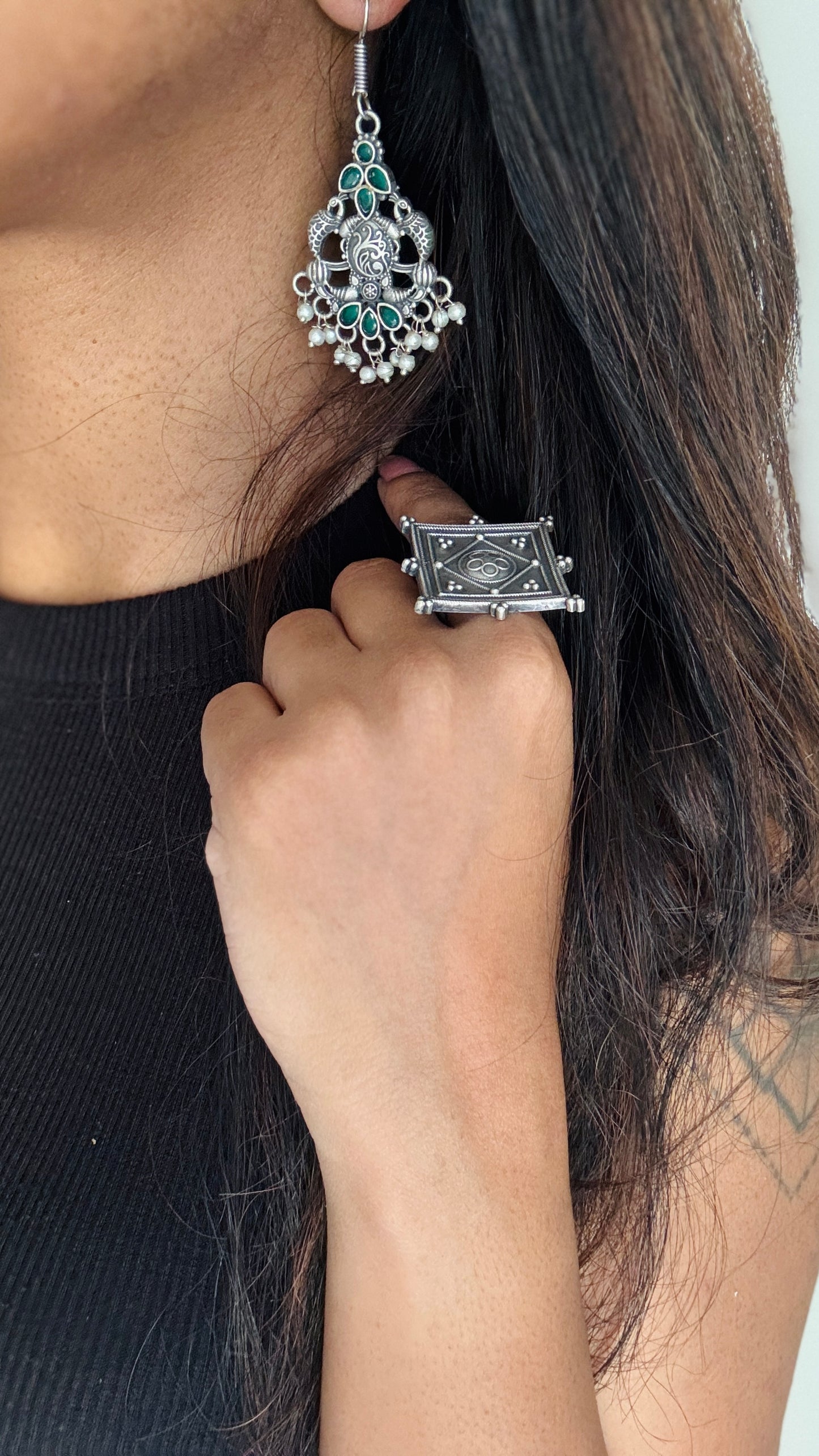 Hanging earrings - silver & dark green