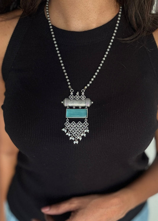 Long chain with pendant & danglers - blue