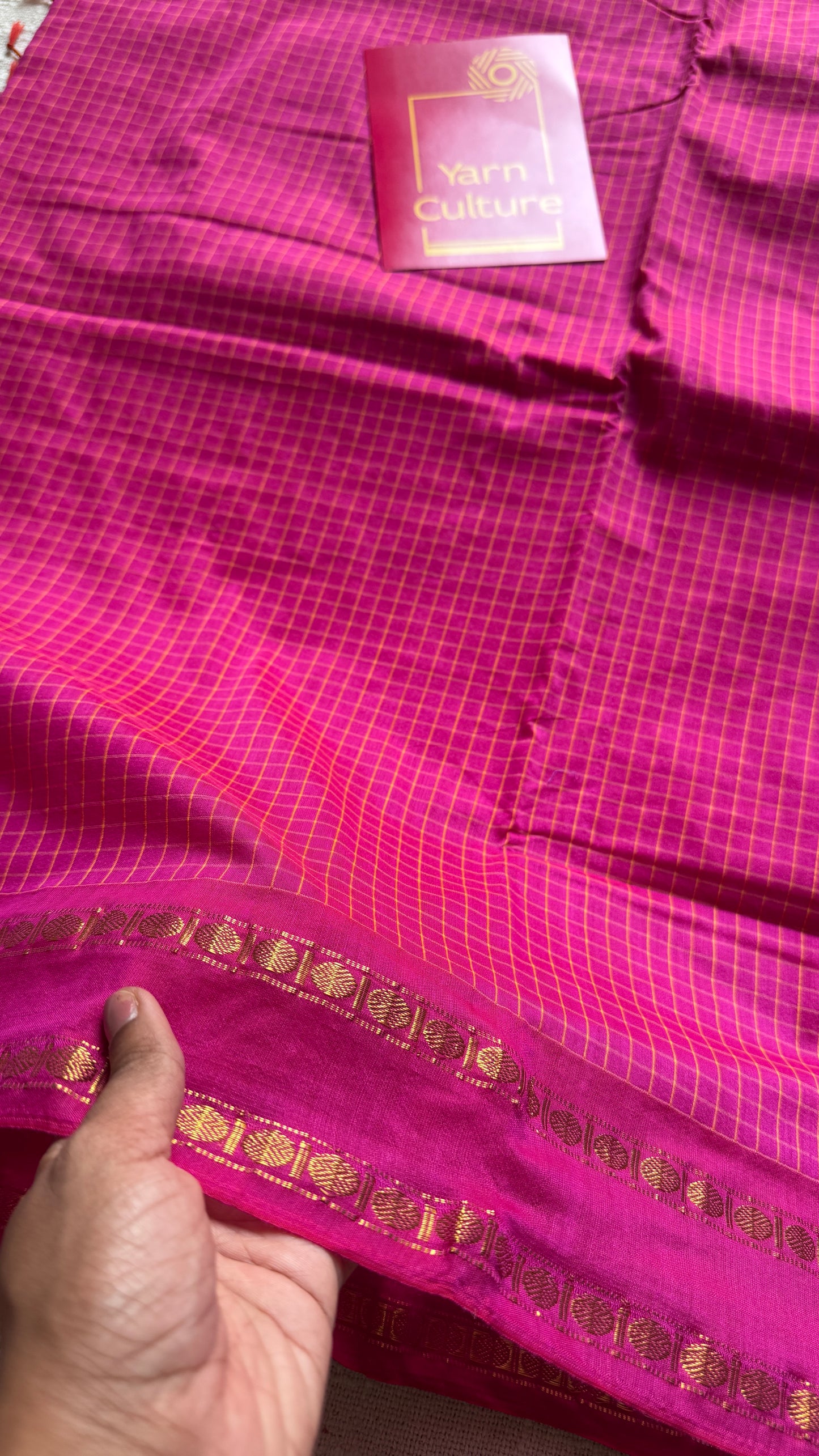 Hot pink - Arani Checks in cotton silk