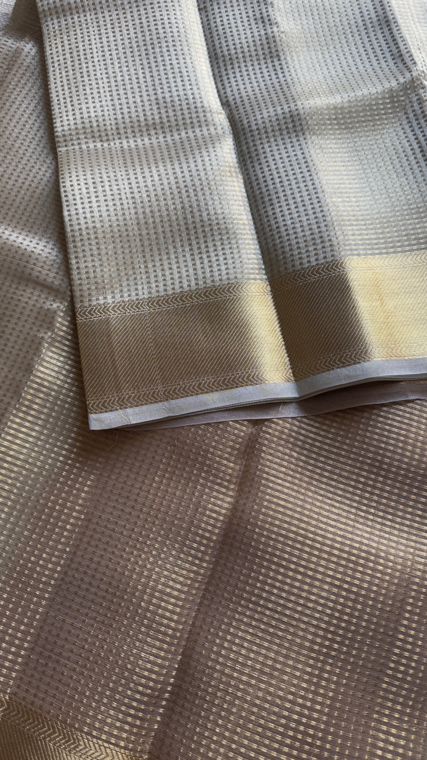Ivory Gold - Tissue