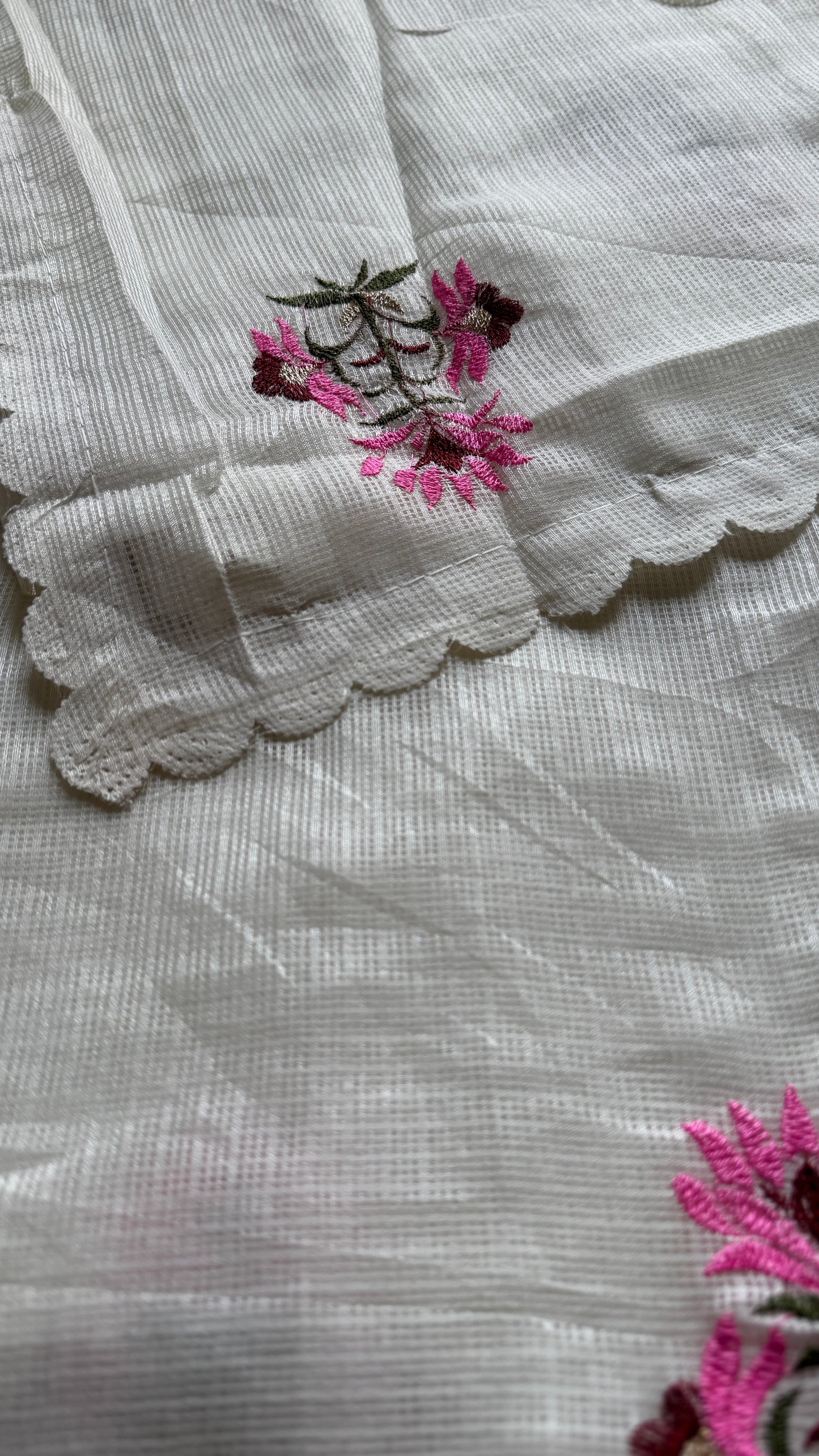 Ivory Rose - Kota with embroidery and scallop borders