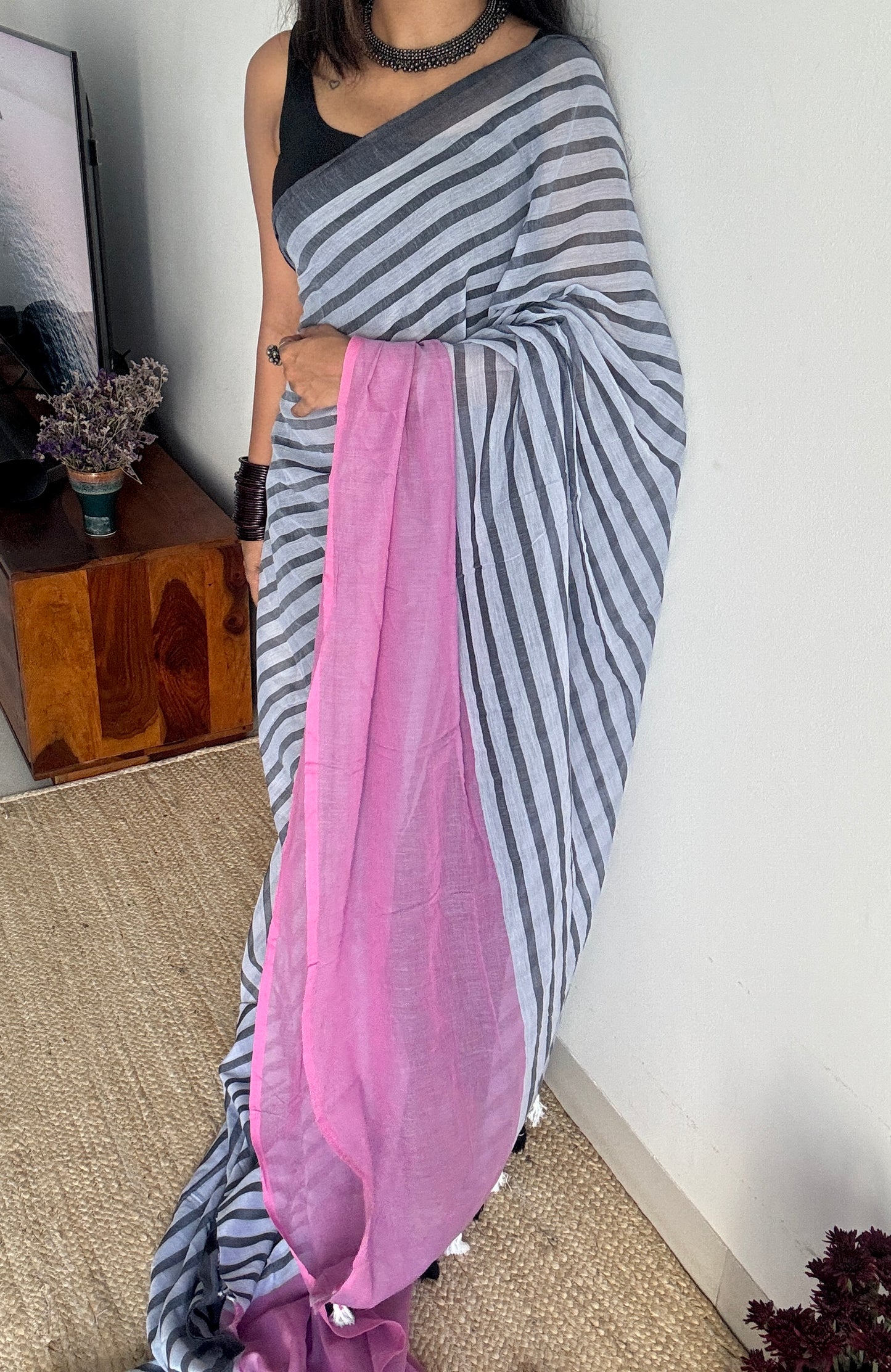 Dark Grey Mist - Pink and dark grey stripes, mul cotton