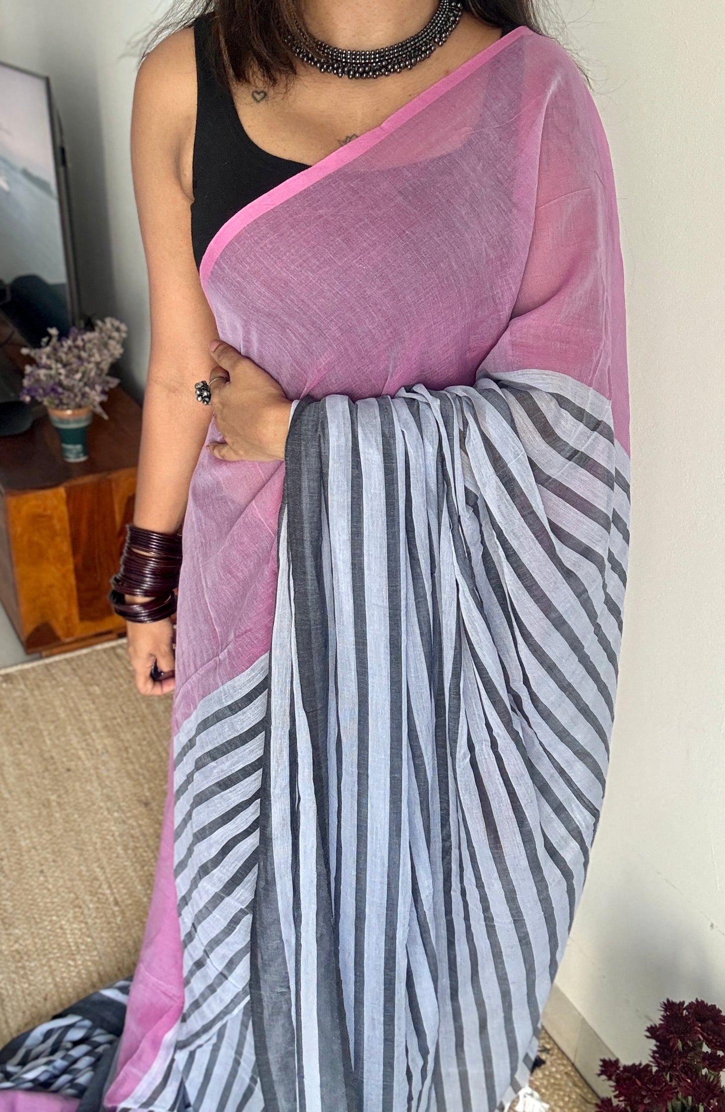 Dark Grey Mist - Pink and dark grey stripes, mul cotton