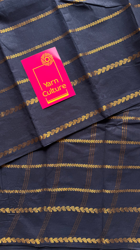 Black veldhaari and patterned sungudi