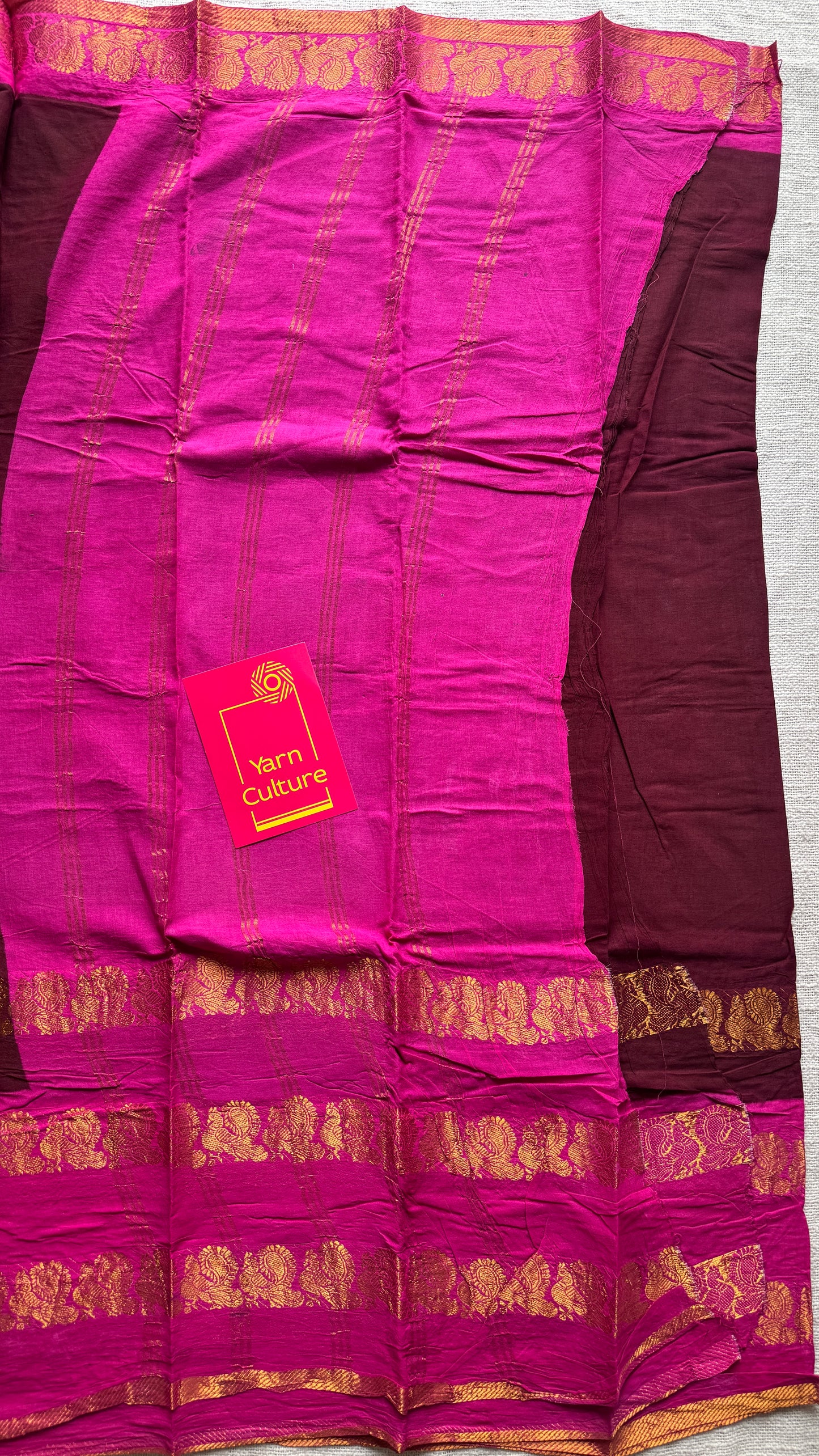 Maroon and pink sungudi with double peacock motif rettai pettu wide border