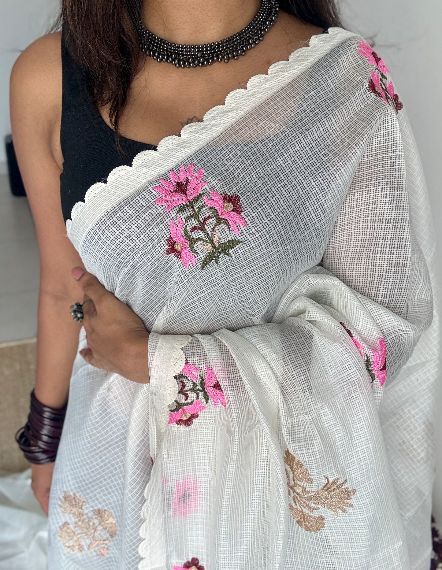 Ivory Rose - Kota with embroidery and scallop borders