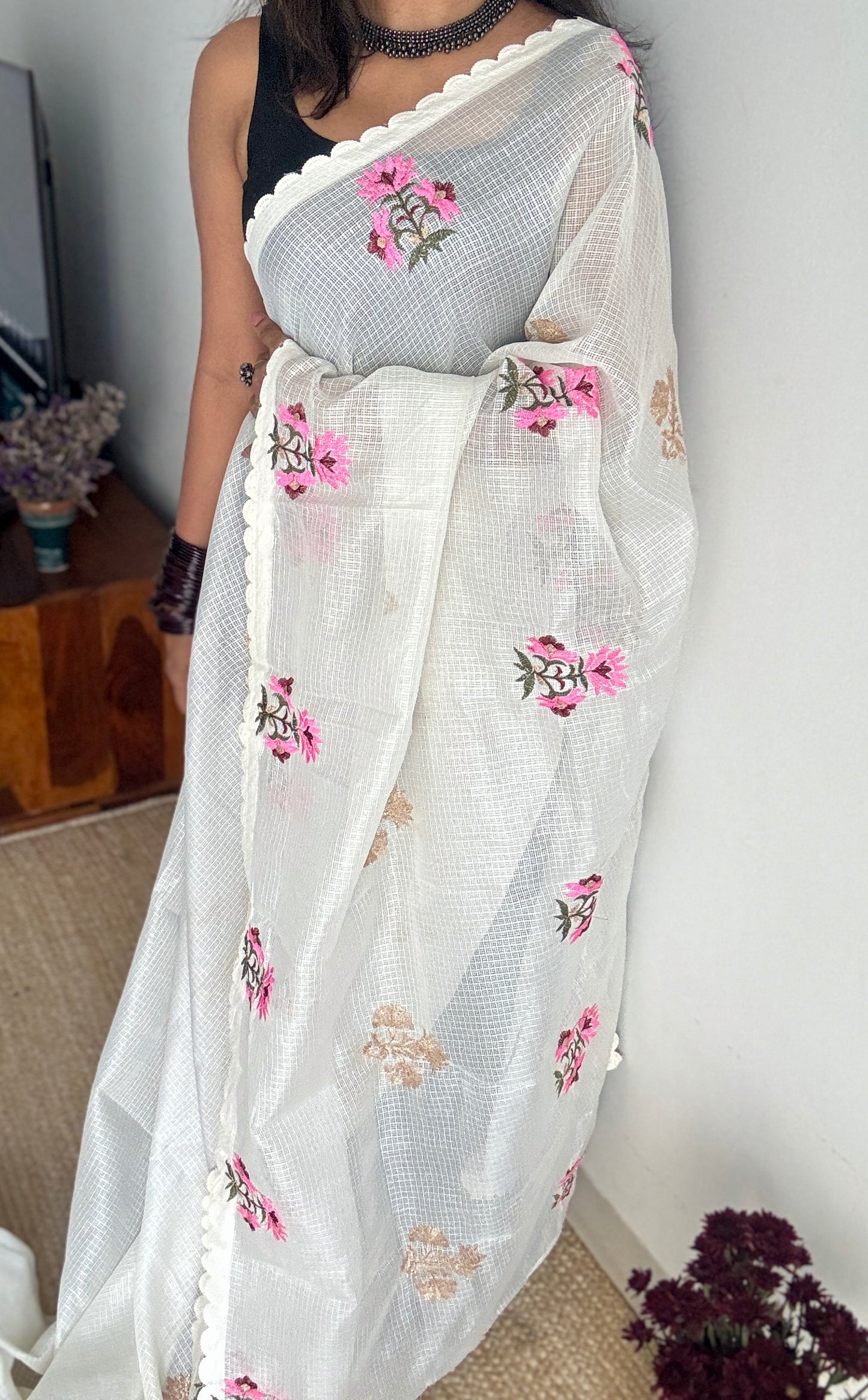 Ivory Rose - Kota with embroidery and scallop borders