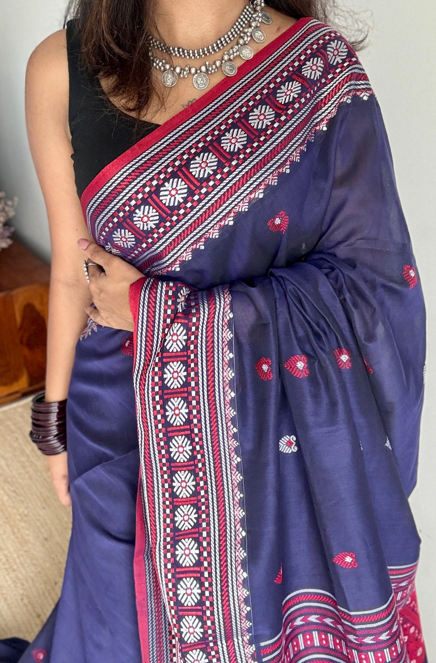 Nilanjana (নীলাঞ্জনা) – One with deep blue eyes, soft cotton - YCHOTEA04