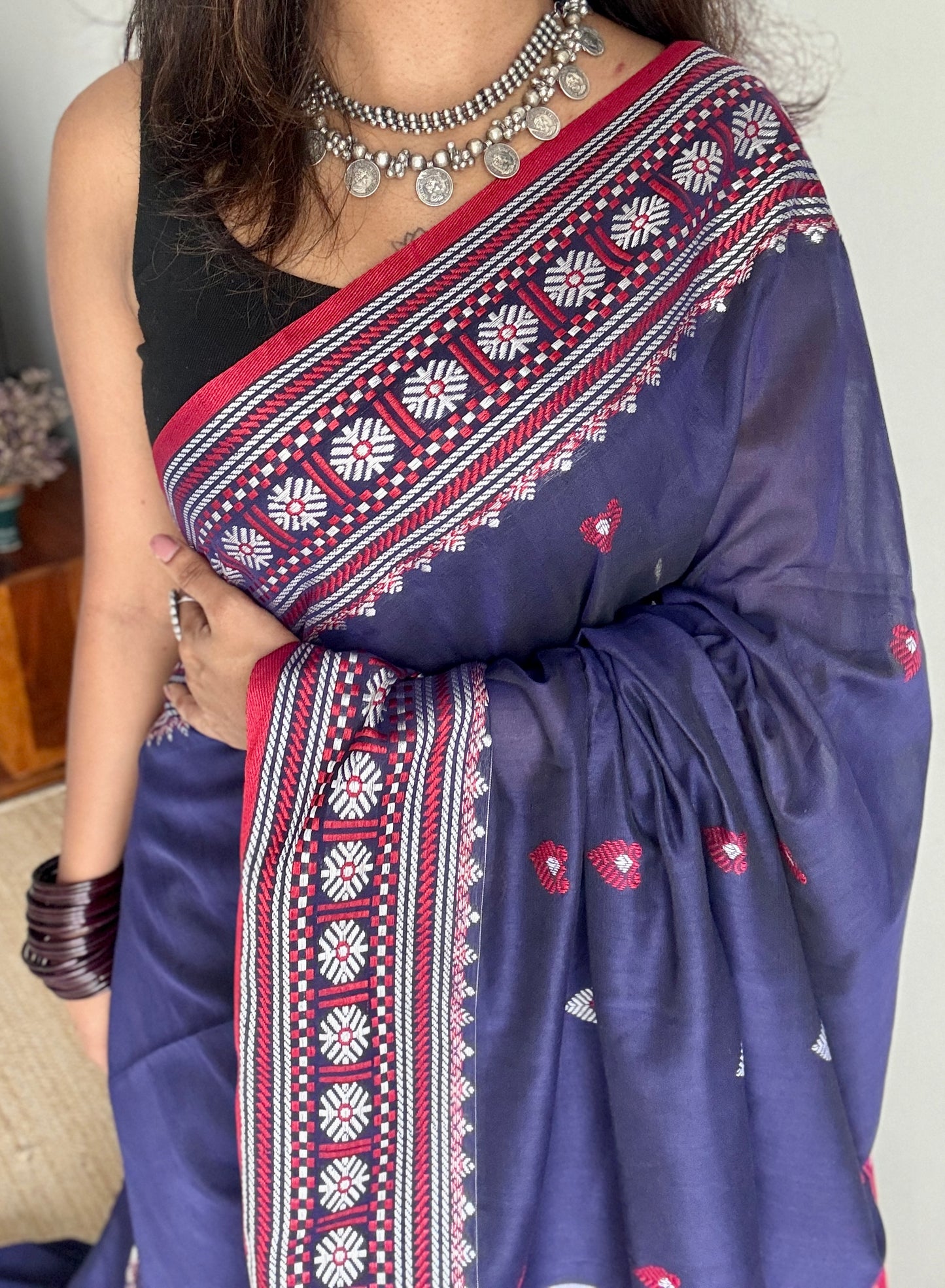 Nilanjana (নীলাঞ্জনা) – One with deep blue eyes, soft cotton - YCHOTEA04