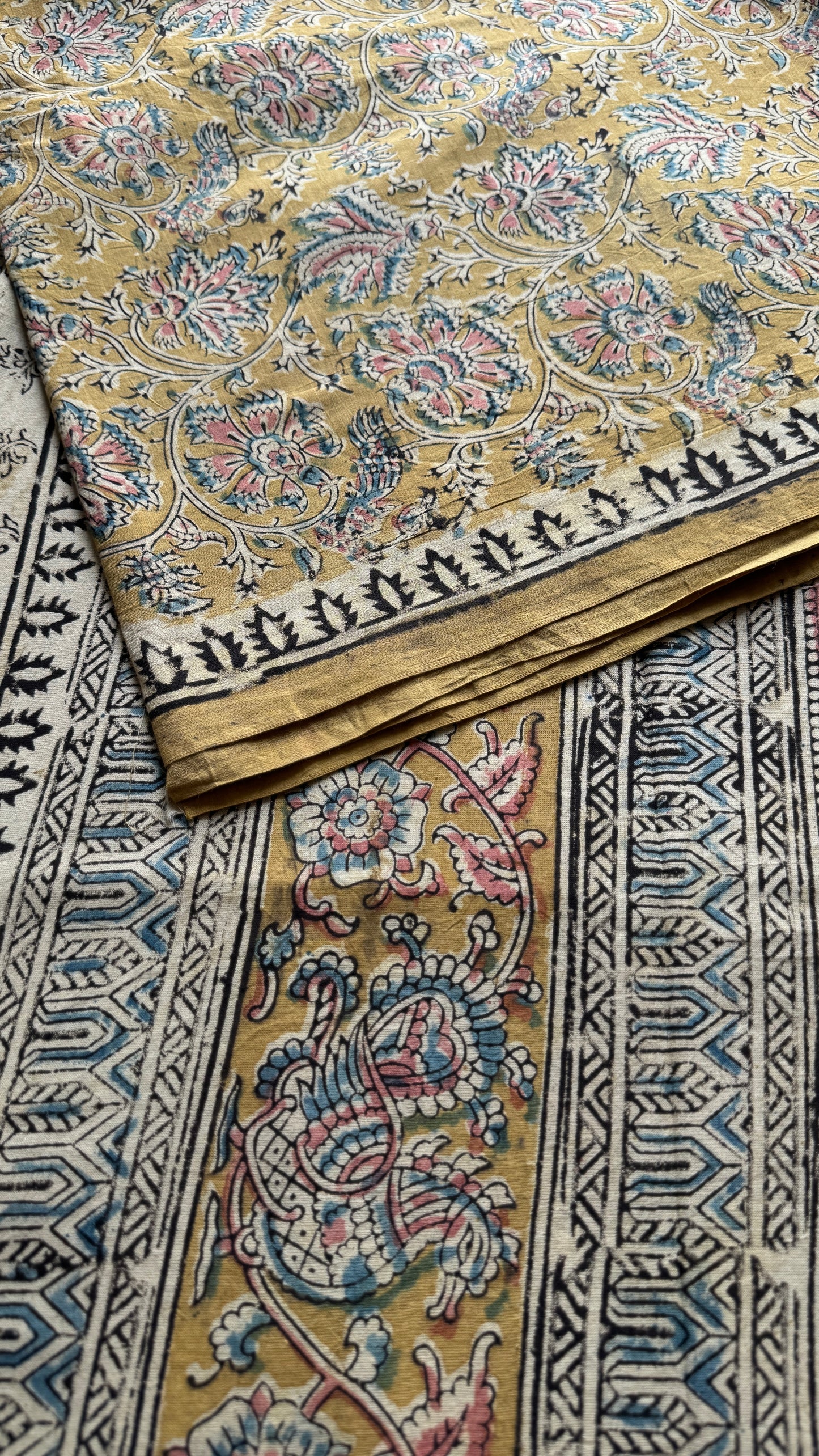Ginger yellow kalamkari, floral vines, floral motif pallu
