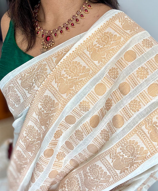 Mayilrudra - veldhaari pattern, broad motif, ivory & gold, soft cotton - YCON25COTN86