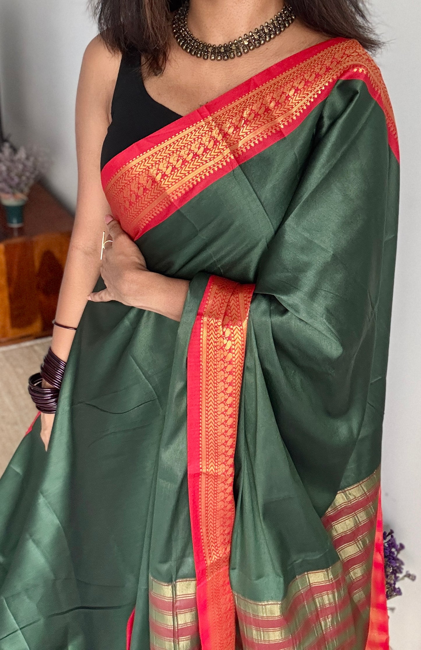 Dark Green with Red - Semi-Silk - YCKSSVE02