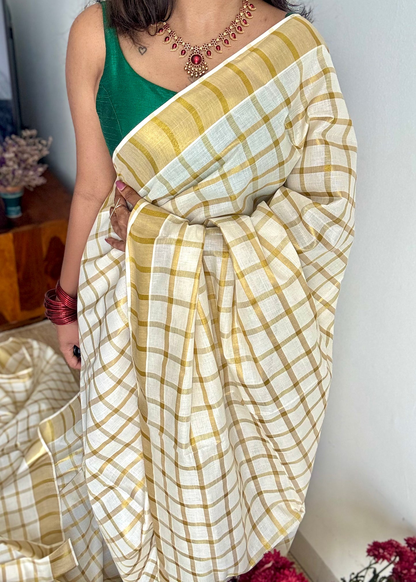 Ivory and gold bold checks, kerala tissue cotton - YCON25KCMC66