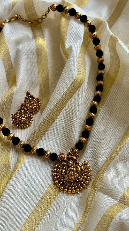 Black with gold beads, temple pendant in antique gold finish - YCAGC06