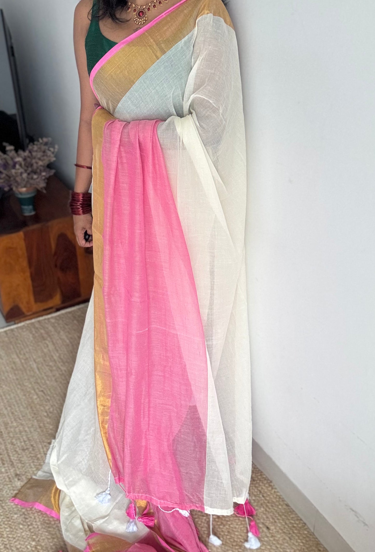 Ivory with dyed pink and bright gold border, mul cotton - YCON25BCM41