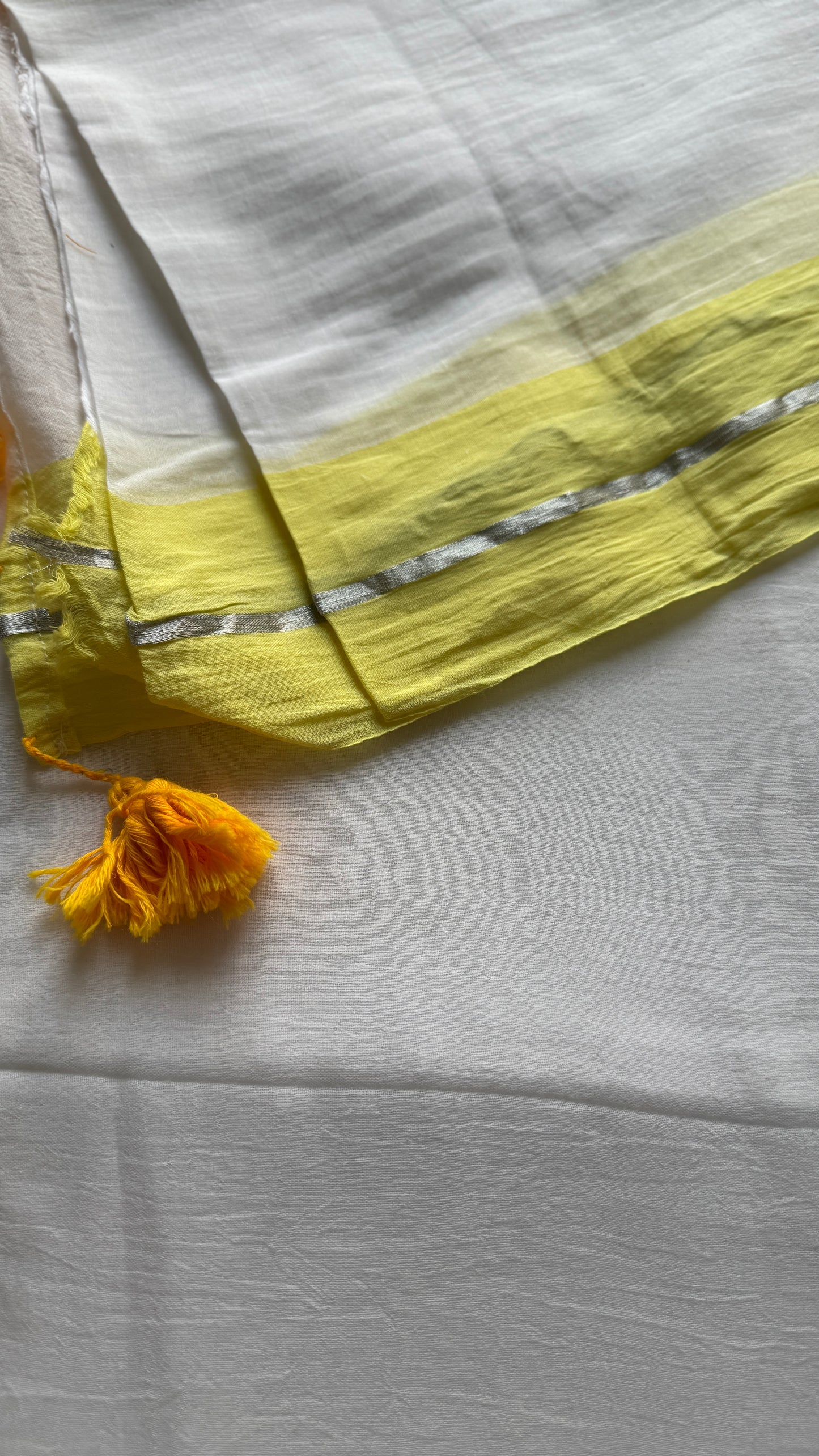 White with Light Yellow Border - Mul Cotton