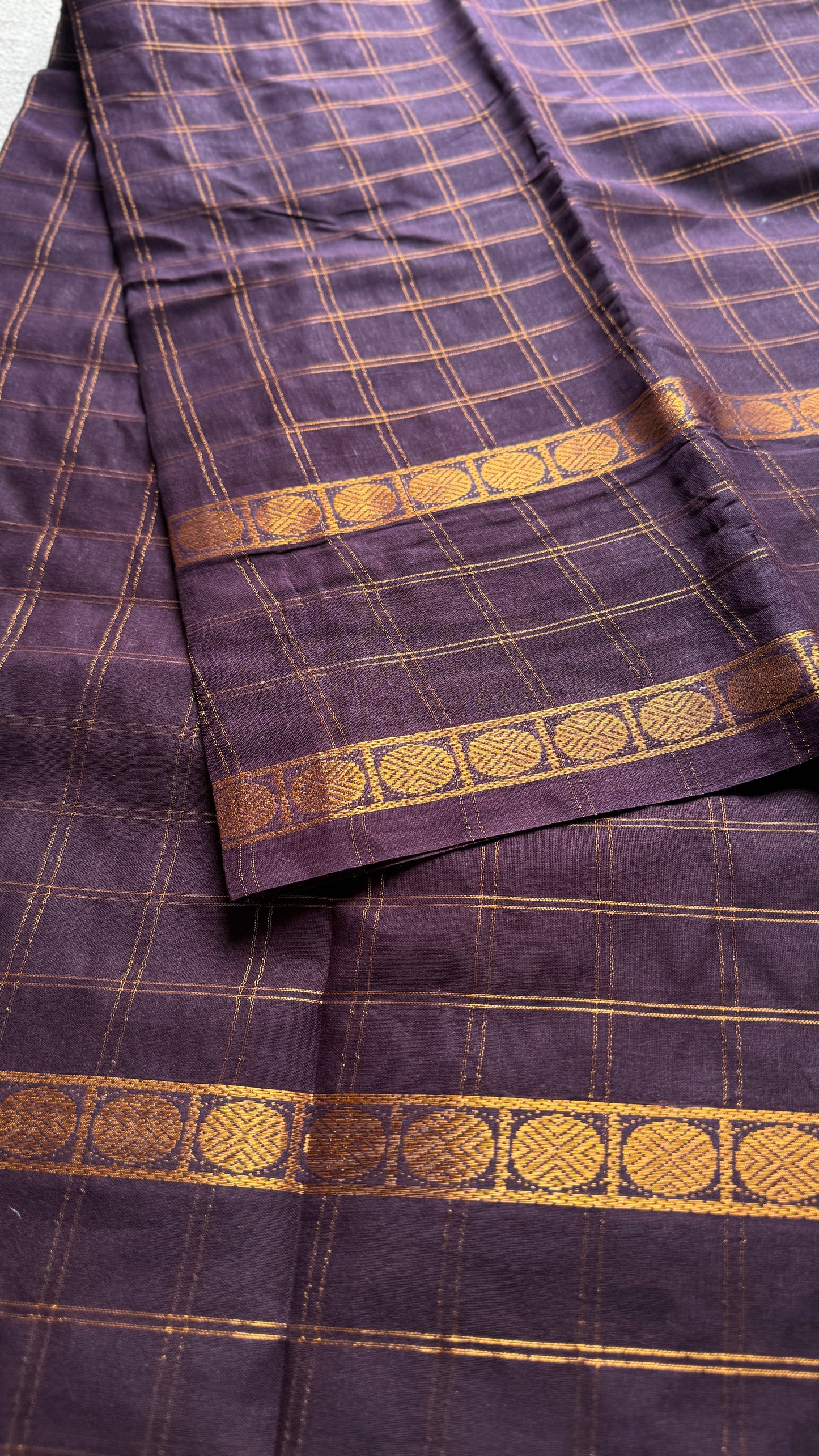 Purple Brown adayar zari kattam, sungudi cotton, with contrast blouse fabric - YCCOTNAZKR02