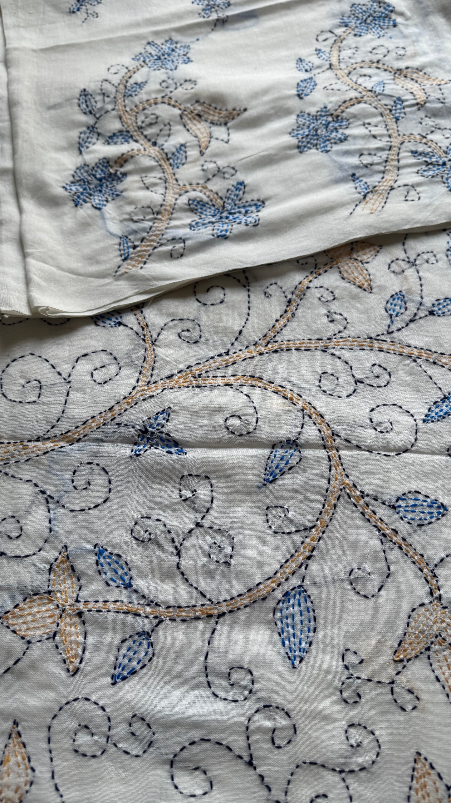 Shada Shobdo - White Whisper, kantha weave in soft khadi cotton