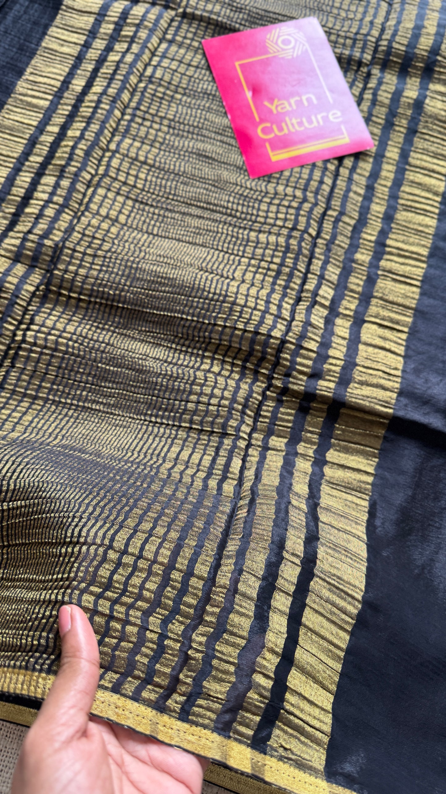 Azaadi - Boldness of black and gold, chinon