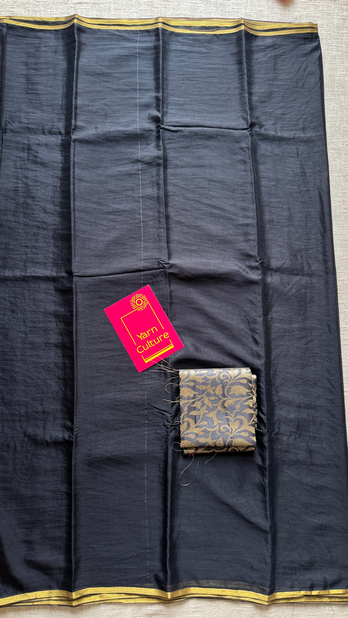 Azaadi - Boldness of black and gold, chinon