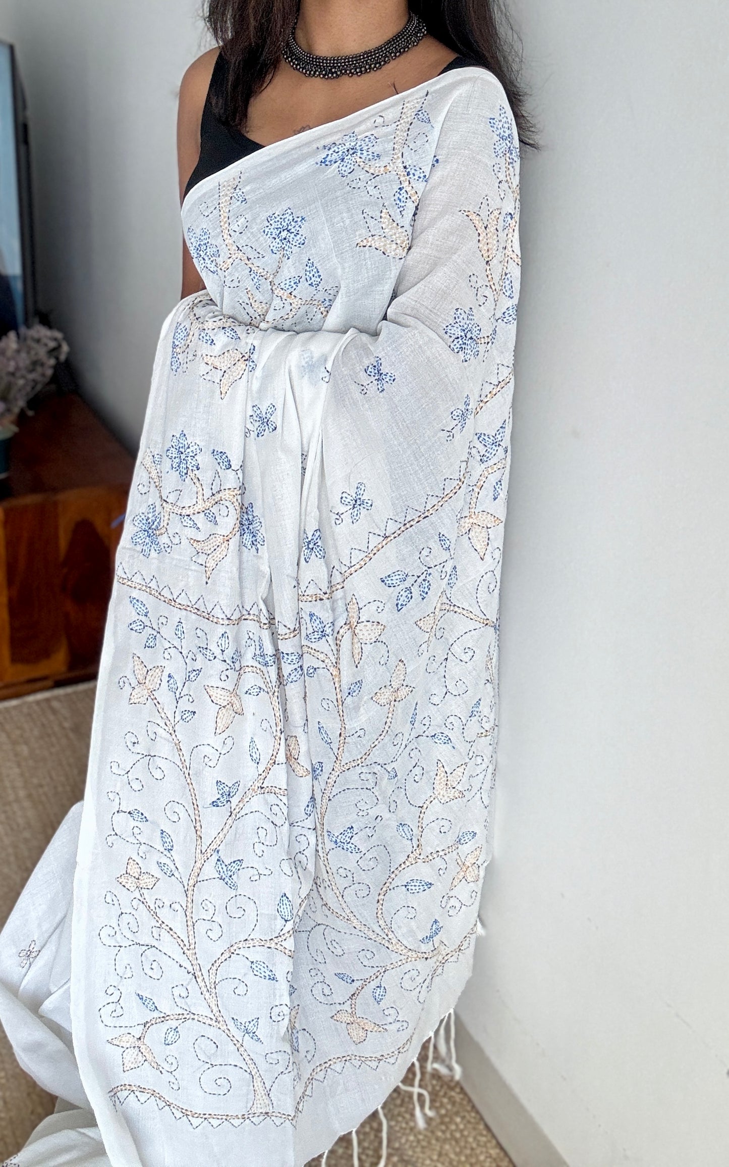 Shada Shobdo - White Whisper, kantha weave in soft khadi cotton