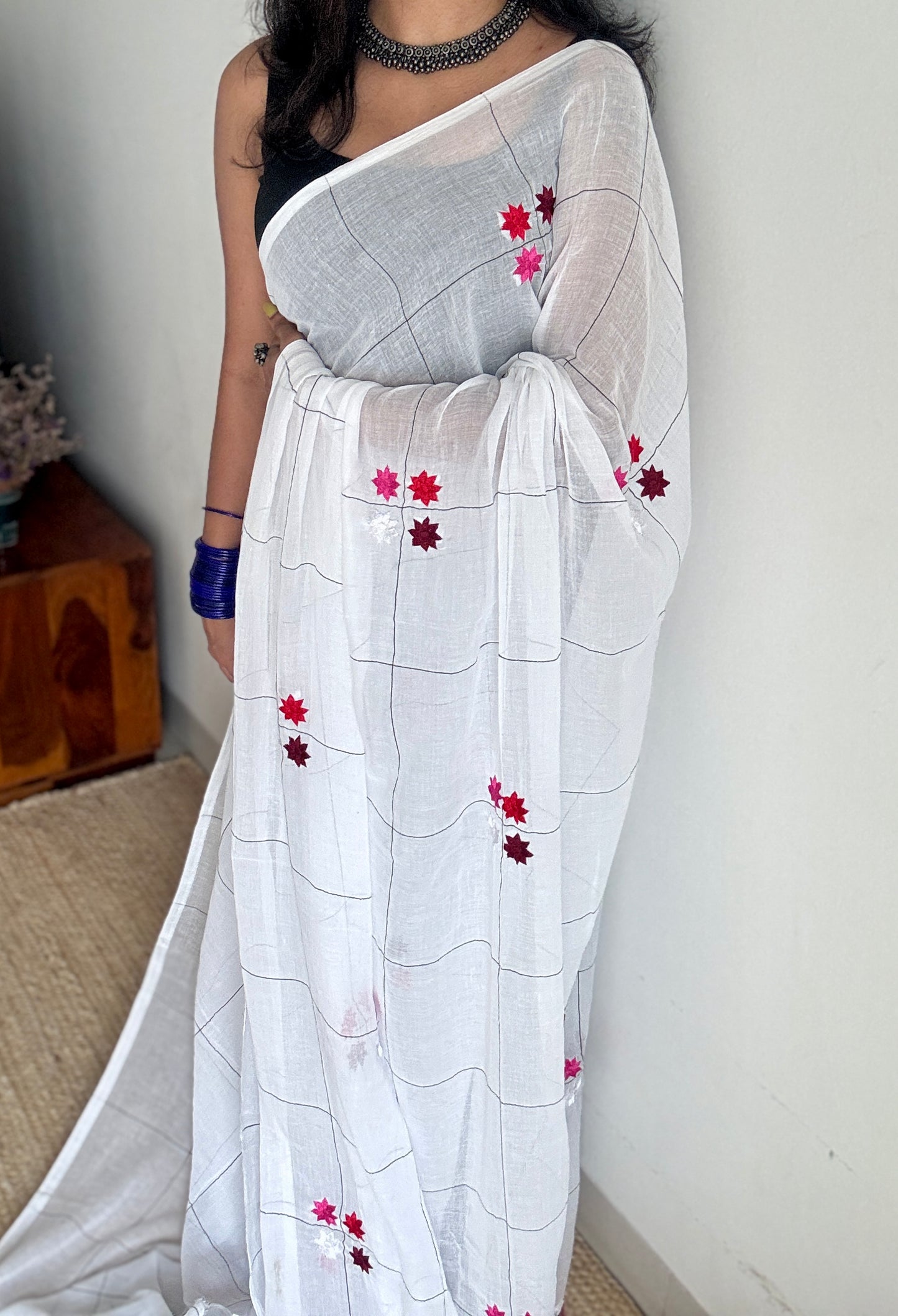 Checkered white, flower embroidery, mul cotton YCBCMCM20