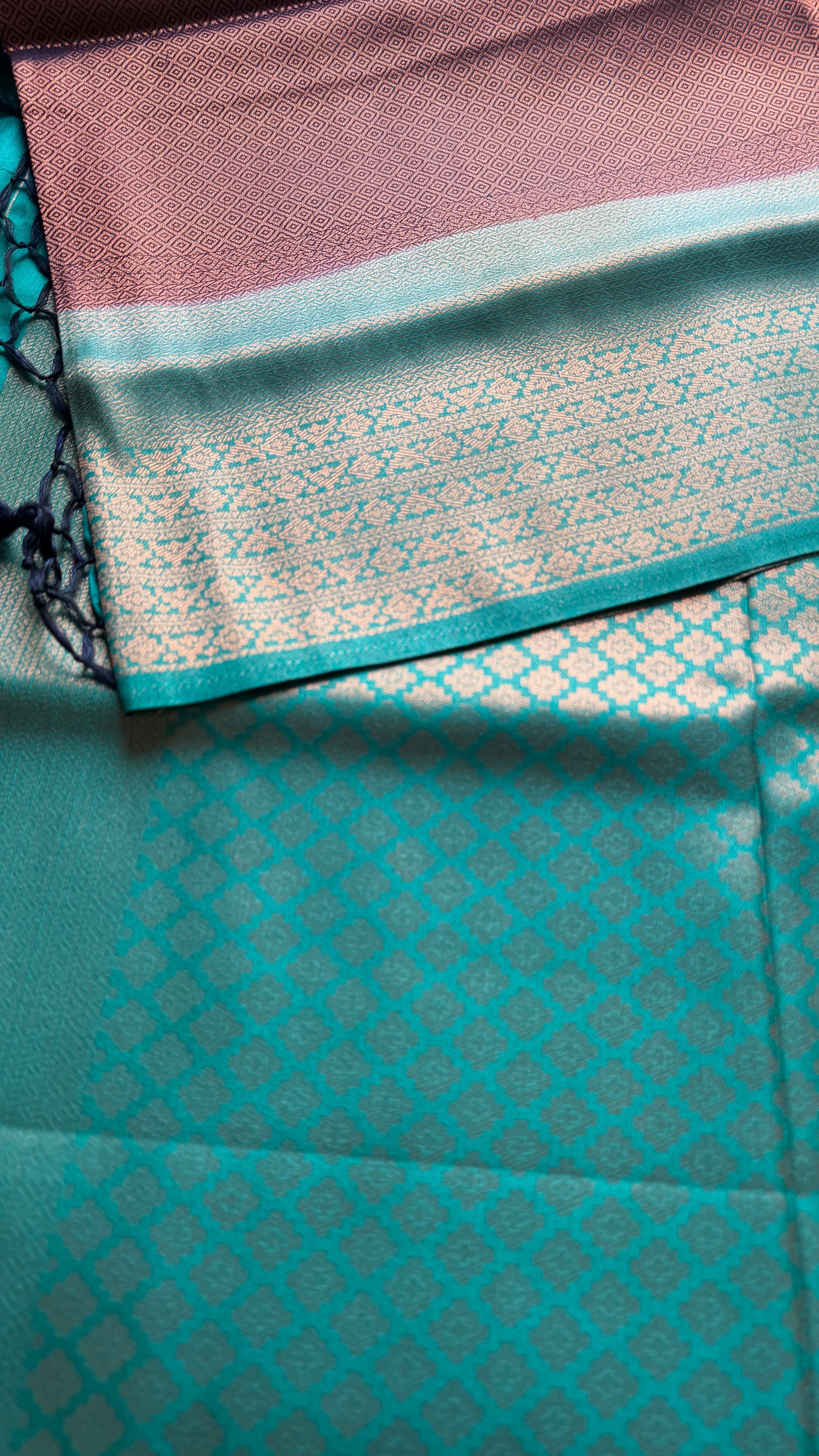 Yamini - Black with turquoise, semi-silk