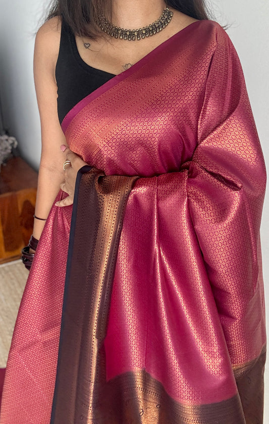 Night Rose - Wine with black, semi-silk