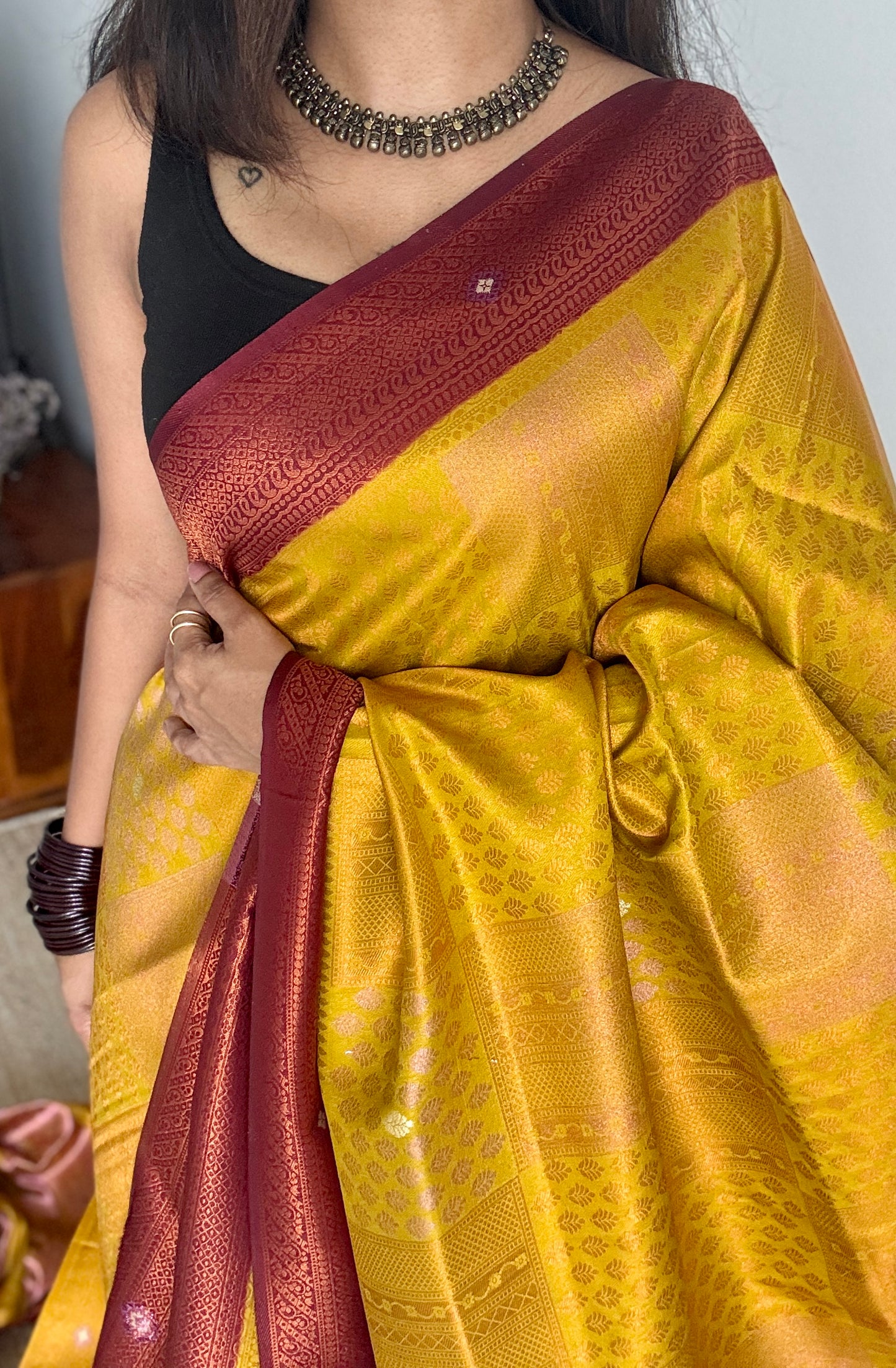 Sugandhi - Light green with maroon, semi-silk
