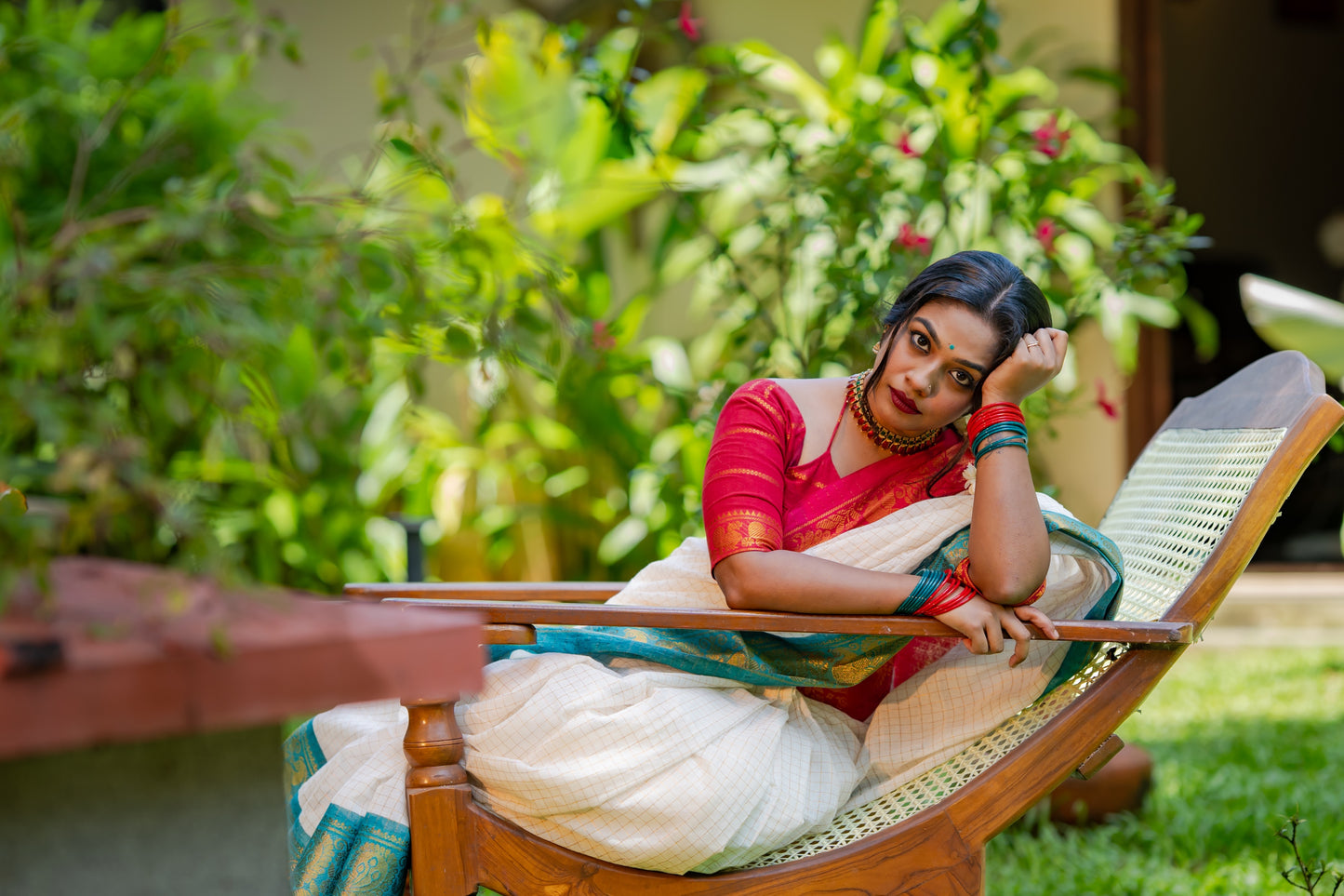 Karthika : Shalabham - Sungudi checks, ivory gold base, red and turquoise blue dual tone border, soft cotton - YCIEON163