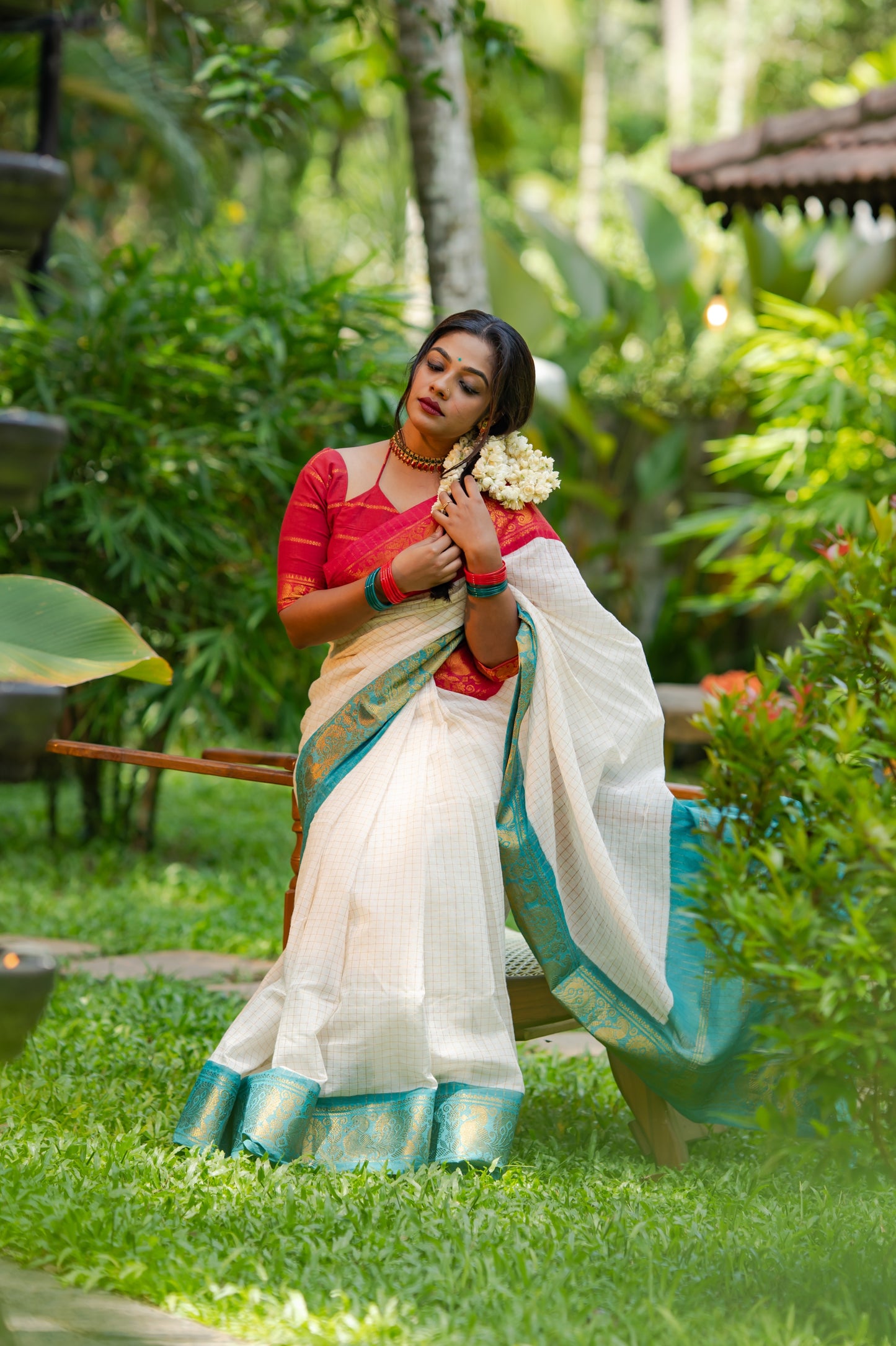 Karthika : Shalabham - Sungudi checks, ivory gold base, red and turquoise blue dual tone border, soft cotton - YCIEON163