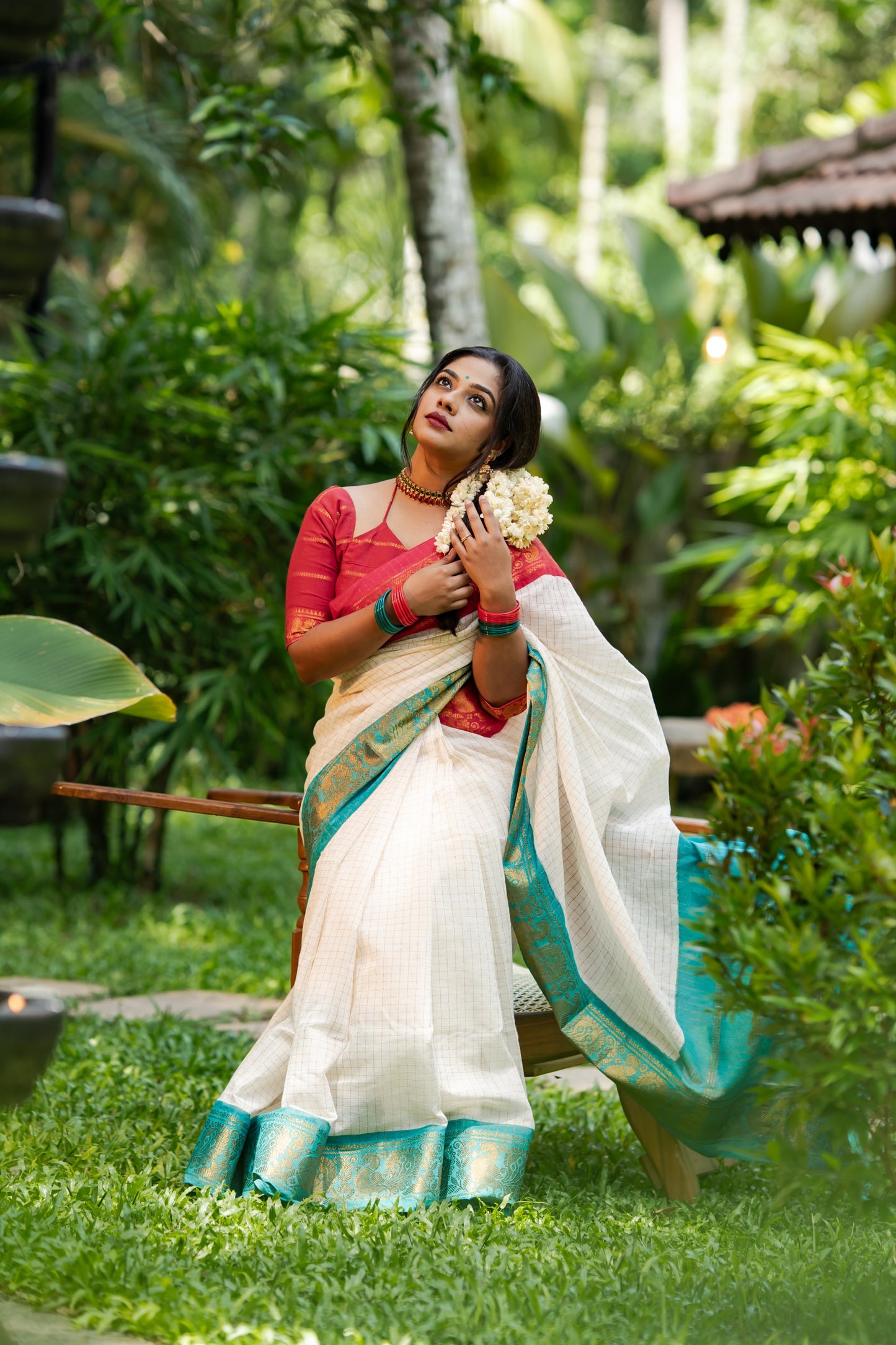 Karthika : Shalabham - Sungudi checks, ivory gold base, red and turquoise blue dual tone border, soft cotton - YCIEON163
