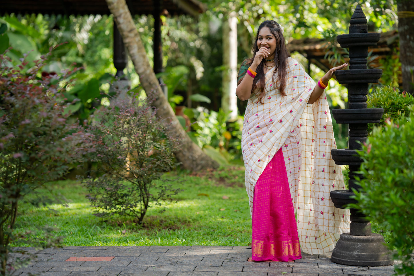 Remya : Thamara Sungudi Kattam - lotus with sungudi cotton half-half checkered saree - YCIEON168