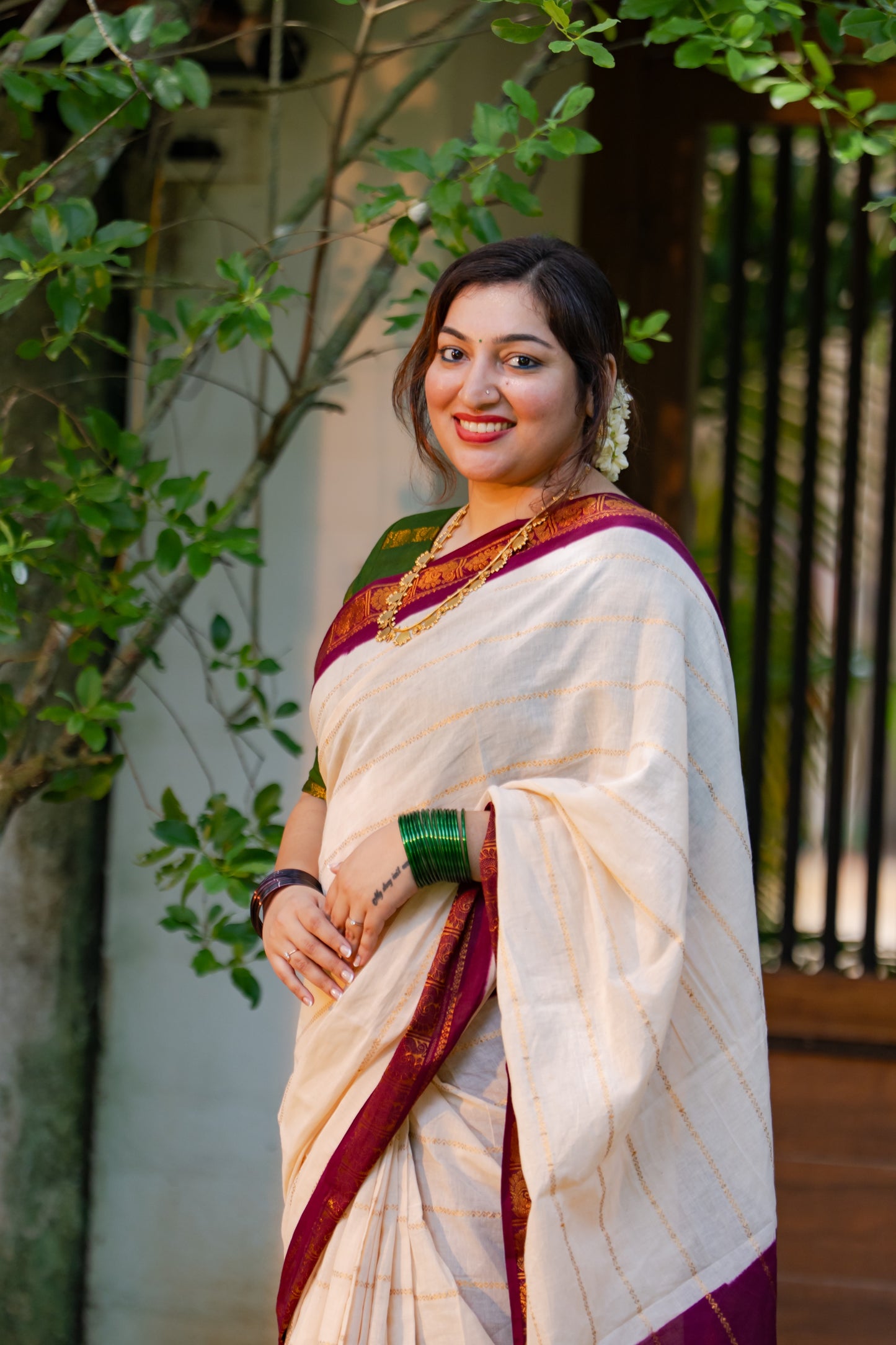 Samantha : Chandanam - Sandal with maroon contrast velthaari sungudi, kattuchayam dyed madurai cotton - YCIEON102