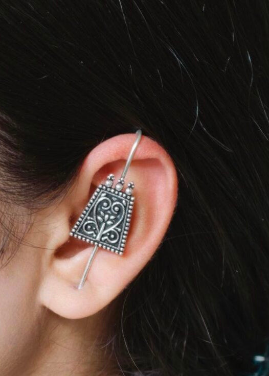 Oxidised silver, patterned earcuff - YCOSEC575
